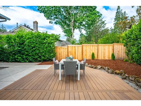5831 Suncreek Drive Lake Oswego OR 97035