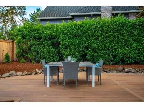 5831 Suncreek Drive Lake Oswego OR 97035