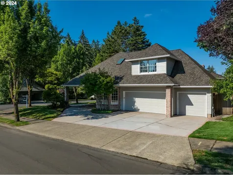 5831 Suncreek Drive Lake Oswego OR 97035