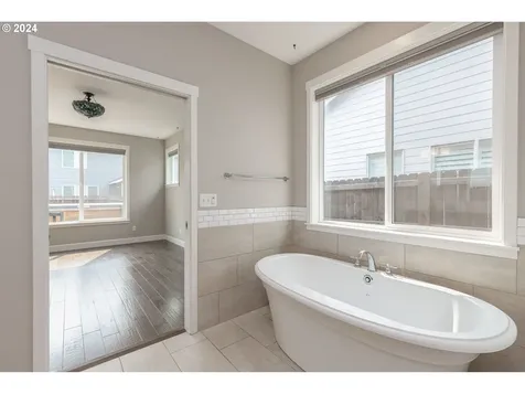 16617 NE 97th Street Vancouver WA 98682