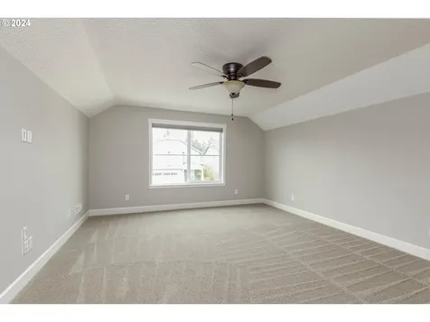 16617 NE 97th Street Vancouver WA 98682