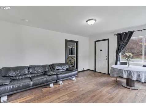 840 Cascade Drive Lebanon OR 97355