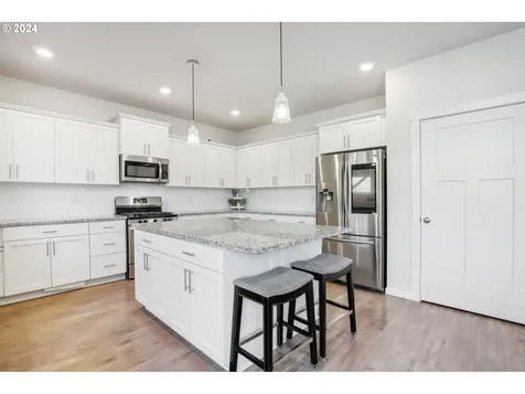 6339 SE 23rd Street Gresham OR 97080