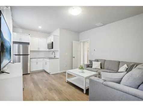 6339 SE 23rd Street Gresham OR 97080