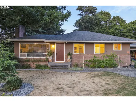 1698 Ne 137th Avenue Portland OR 97230