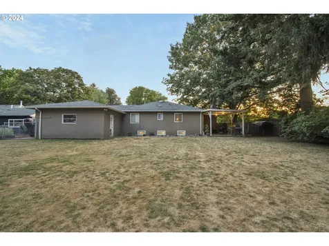 1698 Ne 137th Avenue Portland OR 97230