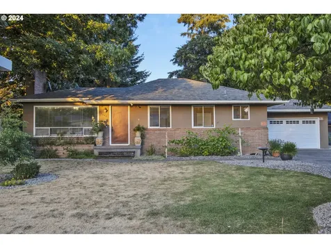 1698 Ne 137th Avenue Portland OR 97230