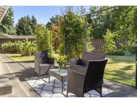 14744 Se Brackenbush Road Clackamas OR 97015