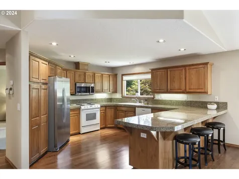 14744 Se Brackenbush Road Clackamas OR 97015