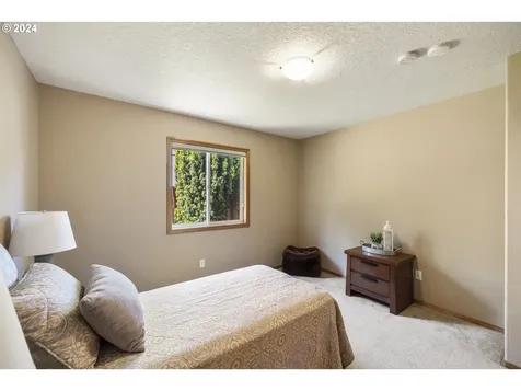 14744 Se Brackenbush Road Clackamas OR 97015