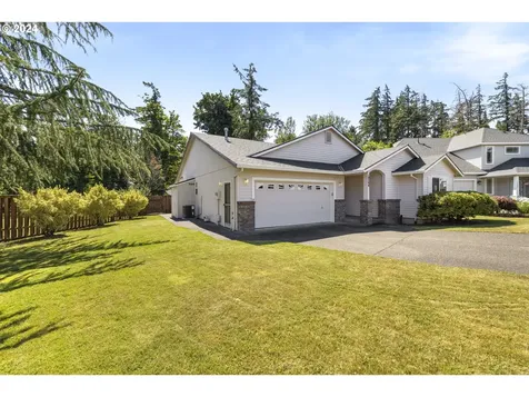 14744 Se Brackenbush Road Clackamas OR 97015