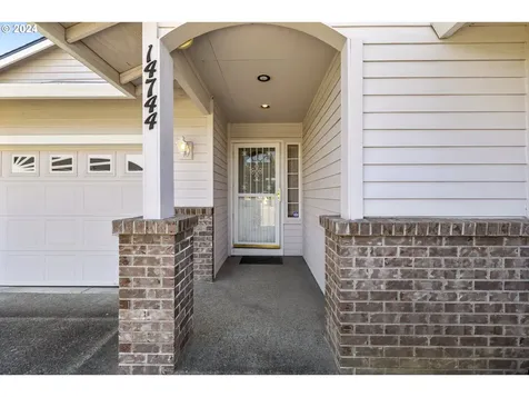 14744 Se Brackenbush Road Clackamas OR 97015