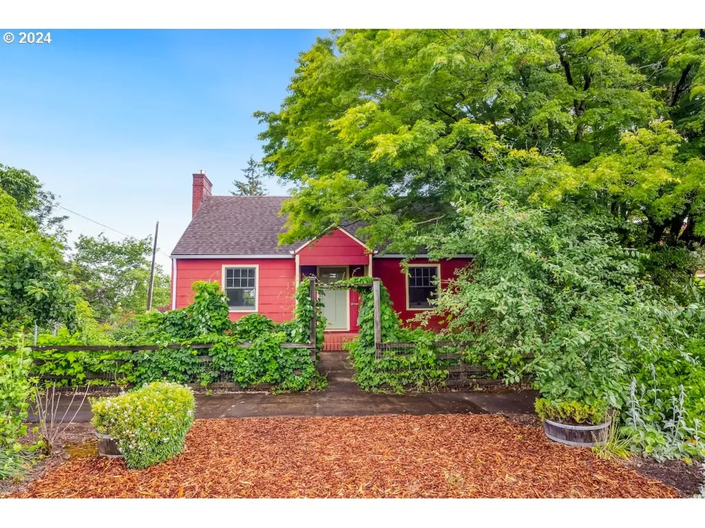 7207 Ne Skidmore Street Portland OR 97218