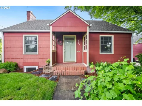 7207 Ne Skidmore Street Portland OR 97218
