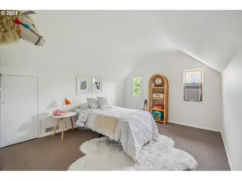 7207 Ne Skidmore Street Portland OR 97218