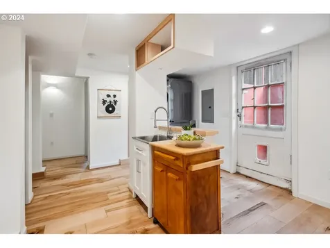 7207 Ne Skidmore Street Portland OR 97218
