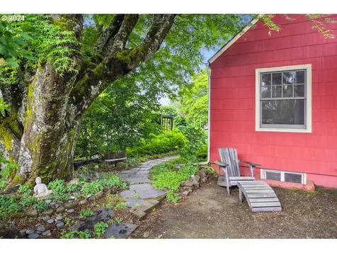 7207 Ne Skidmore Street Portland OR 97218