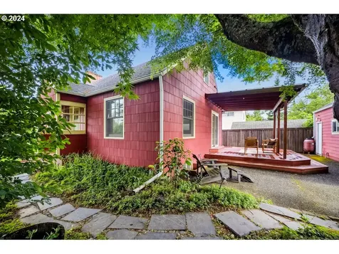 7207 Ne Skidmore Street Portland OR 97218