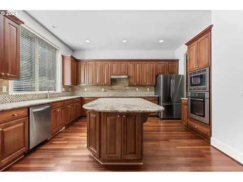 15713 Tara Place Lake Oswego OR 97035