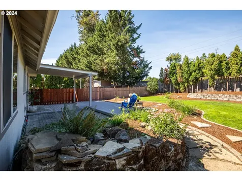 4548 Glacier Street Springfield OR 97478