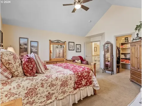 19324 Mayfly Court Oregon City OR 97045