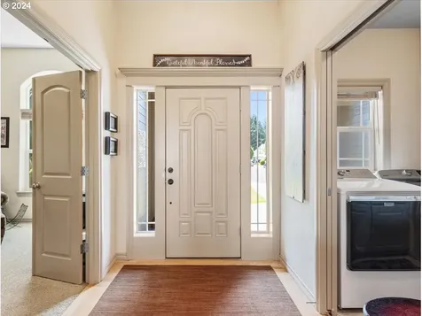 19324 Mayfly Court Oregon City OR 97045