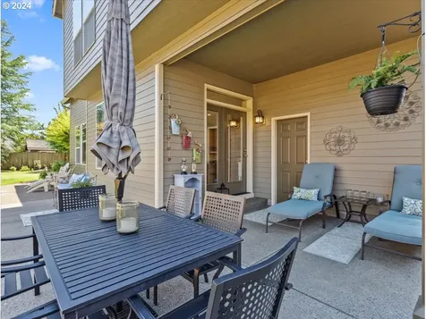 19324 Mayfly Court Oregon City OR 97045