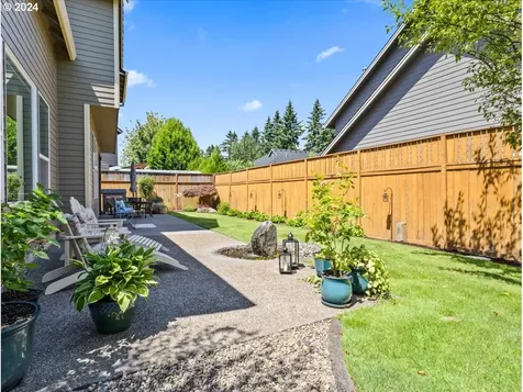 19324 Mayfly Court Oregon City OR 97045