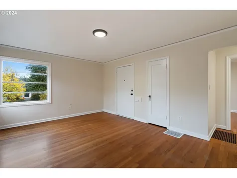 2536 N Baldwin Street Portland OR 97217