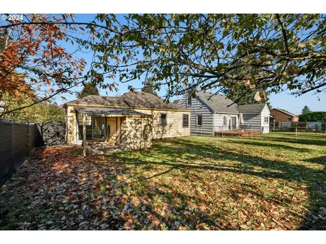 2536 N Baldwin Street Portland OR 97217