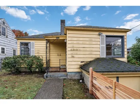 2536 N Baldwin Street Portland OR 97217