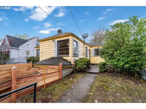 2536 N Baldwin Street Portland OR 97217