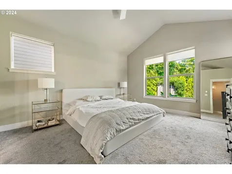 8609 SW Logan Lane Tualatin OR 97062