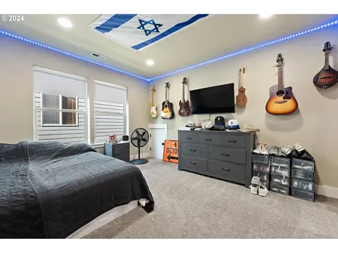 8609 SW Logan Lane Tualatin OR 97062
