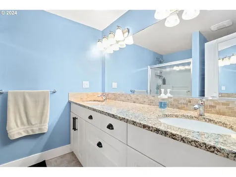 460 Sw 345th Avenue Hillsboro OR 97123