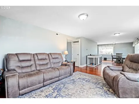 460 Sw 345th Avenue Hillsboro OR 97123