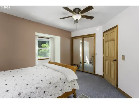 301 Ne Lucas Road Troutdale OR 97060