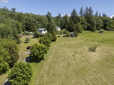 301 Ne Lucas Road Troutdale OR 97060