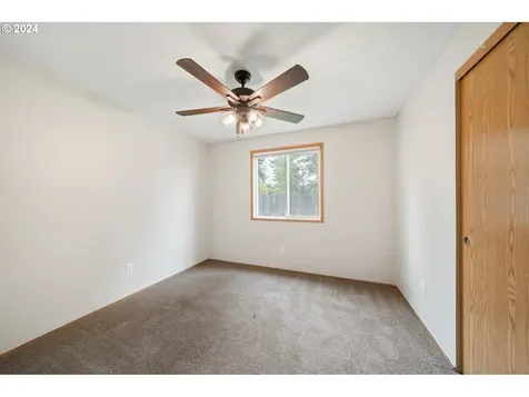 120 Oxford Road Longview WA 98632