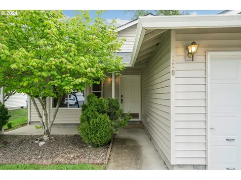 120 Oxford Road Longview WA 98632