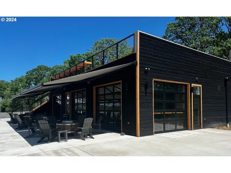 8085 NE Oak Springs Farm Road Carlton OR 97111