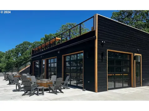 8085 NE Oak Springs Farm Road Carlton OR 97111