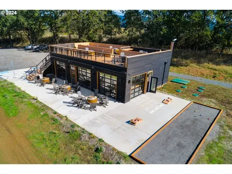 8085 NE Oak Springs Farm Road Carlton OR 97111