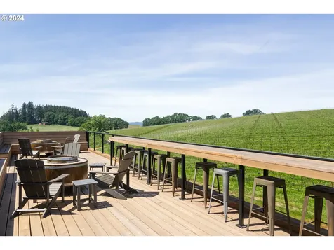 8085 NE Oak Springs Farm Road Carlton OR 97111