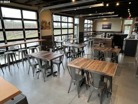 8085 NE Oak Springs Farm Road Carlton OR 97111