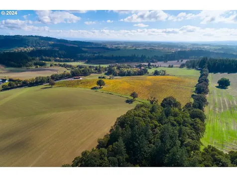 8085 NE Oak Springs Farm Road Carlton OR 97111