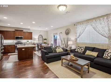 12105 NE 110th Street Vancouver WA 98682