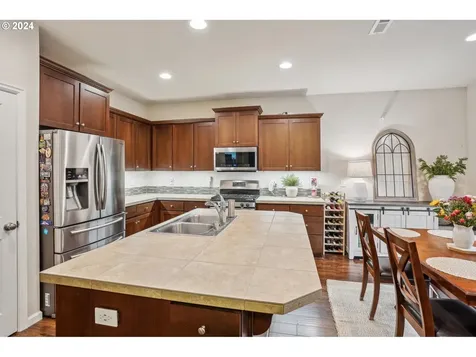 12105 NE 110th Street Vancouver WA 98682