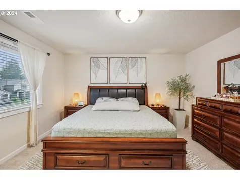 12105 NE 110th Street Vancouver WA 98682