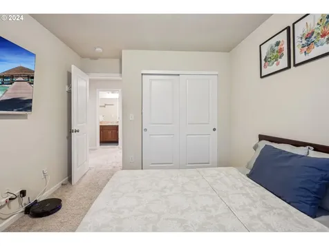 12105 NE 110th Street Vancouver WA 98682